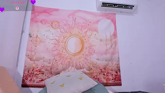 LilitRobins online show from November 2025 09:26:02 PM