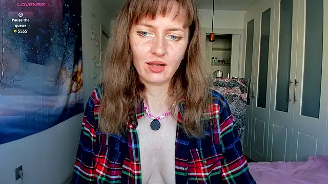 Snapshot of YourSexyNeighbour chatting on December 2025 03:09:02 PM YourSexyNeighbour online show from December 2025 03:09:02 PM