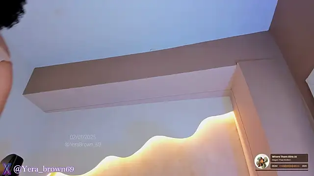 yerabrown69 online show from January 2025 12:35:02 PM