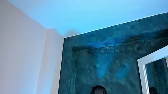 yerabrown69 online show from March 2025 12:01:01 PM