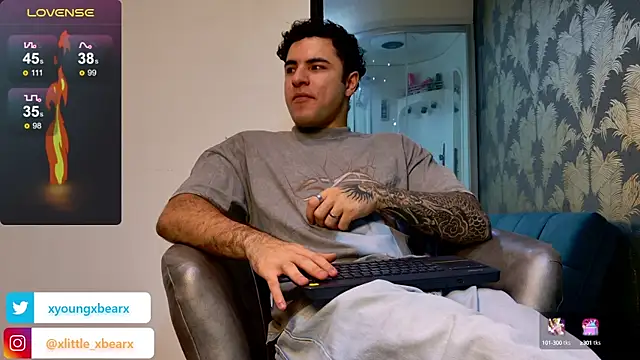 xlittle xbearx online show from March 2025 01:48:02 AM