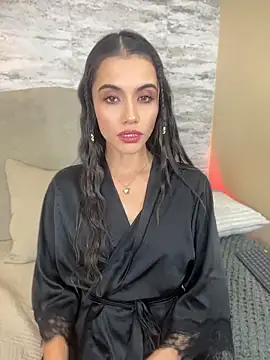 Nicole stonee online show from May 2026 09:09:02 PM