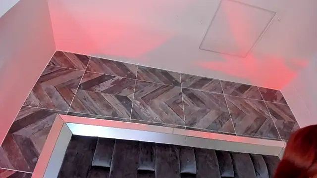 Snapshot of TaniaSmith1 chatting on March 2025 10:39:02 PM TaniaSmith1 online show from March 2025 10:39:02 PM