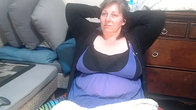 ladyscarlotta online show from January 2025 01:03:01 AM