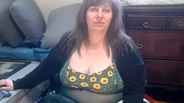 ladyscarlotta online show from January 2025 09:35:02 PM