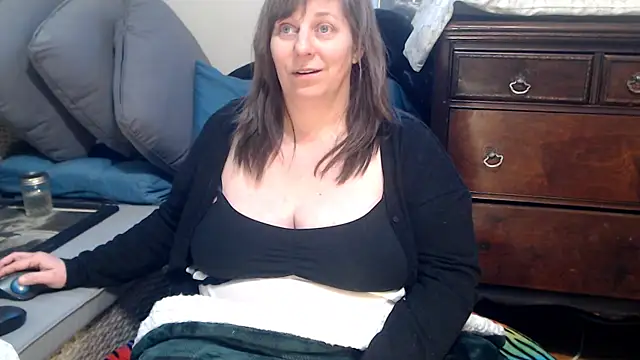ladyscarlotta online show from January 2025 07:53:02 PM