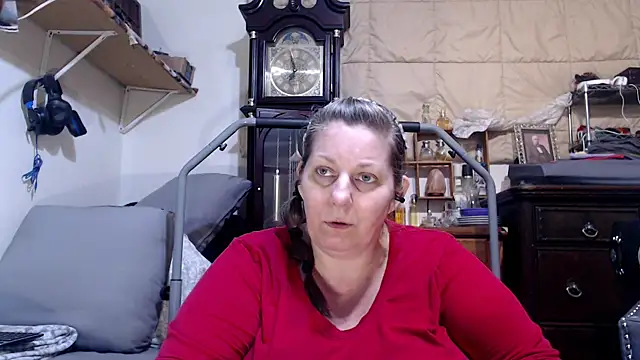ladyscarlotta online show from September 2025 03:56:02 PM