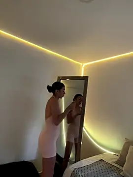 AmmyCollinsW online show from September 2025 09:20:01 PM