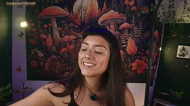 6Briela9  online show from May 2026 05:04:01 AM