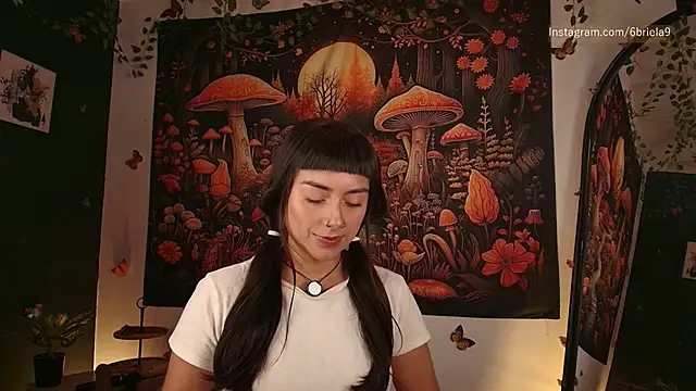 6Briela9  online show from May 2026 04:43:02 AM