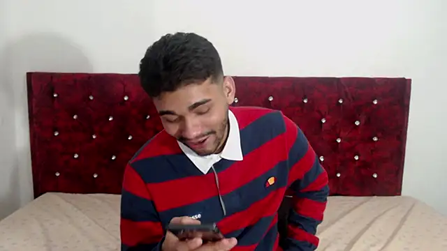 Snapshot of Dante_Damare chatting on September 2025 10:53:01 PM Dante Damare online show from September 2025 10:53:01 PM