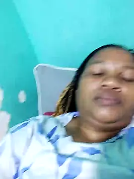 Bustyslave48 online show from February 2025 10:43:01 PM