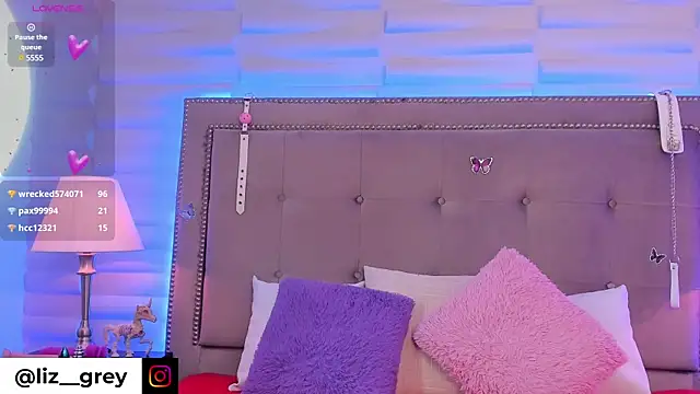 Liz grey  online show from January 2025 12:38:02 AM