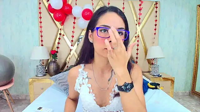 Snapshot of NicoleEsposito chatting on February 2025 01:25:02 AM NicoleEsposito online show from February 2025 01:25:02 AM