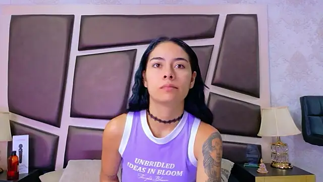 NicoleEsposito online show from June 2026 12:41:02 PM