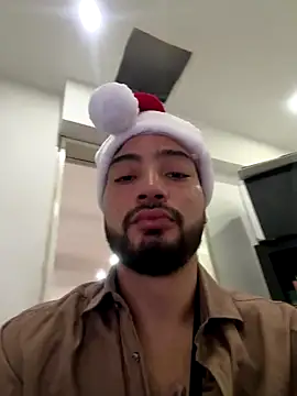 Snapshot of _tony8 chatting on December 2025 03:38:02 PM tony8 online show from December 2025 03:38:02 PM