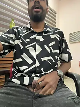 hardfukr0088 online show from February 2025 12:28:01 PM