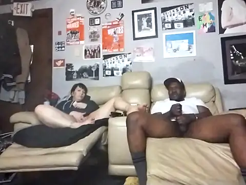 nora lane online show from February 2026 07:07:01 PM