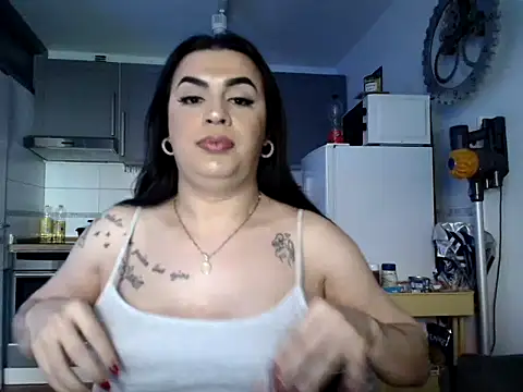 Dulce hot 23  online show from May 2026 02:45:01 PM