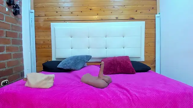 Dulcex69 online show from May 2026 12:21:02 PM