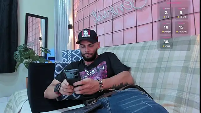antony bigdick  online show from December 2024 04:42:01 AM