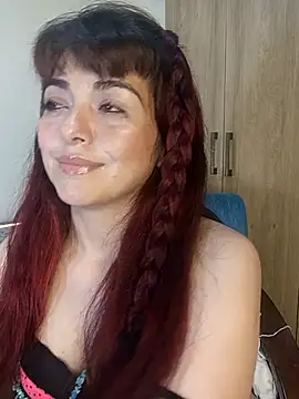 Snapshot of Winona-miu chatting on April 2026 05:52:02 PM Winona-miu online show from April 2026 05:52:02 PM