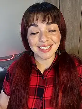 Snapshot of Winona-miu chatting on May 2026 05:07:01 PM Winona-miu online show from May 2026 05:07:01 PM