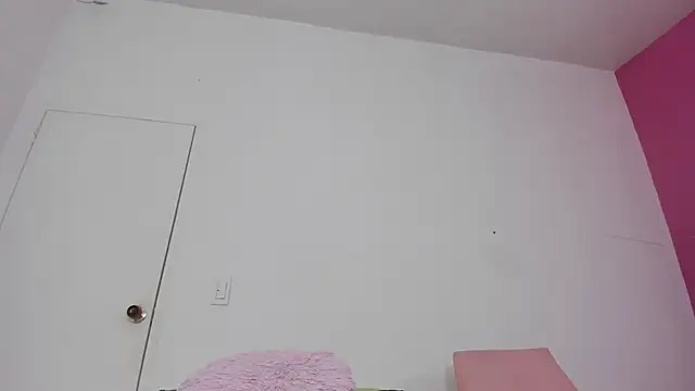 Snapshot of antonella_bonne chatting on March 2025 01:28:01 AM antonella bonne online show from March 2025 01:28:01 AM