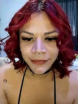 IamAlana  online show from December 2024 05:40:01 PM