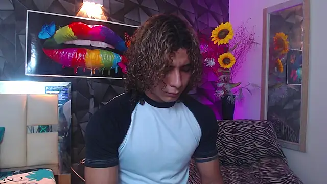 Demitryo online show from March 2025 02:29:01 AM