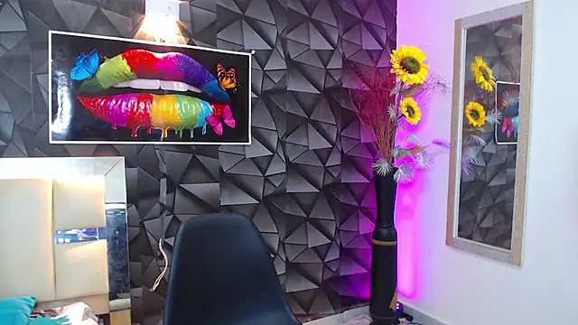 Demitryo online show from March 2025 02:43:01 AM