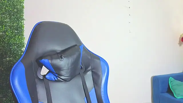 Snapshot of Demitryo chatting on February 2026 05:27:01 AM Demitryo online show from February 2026 05:27:01 AM