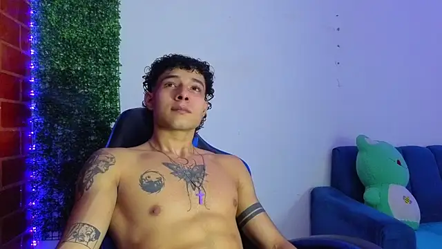 Demitryo online show from April 2026 03:00:02 AM