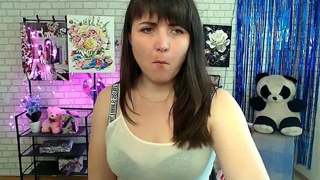 Darina M  online show from March 2025 11:17:01 AM