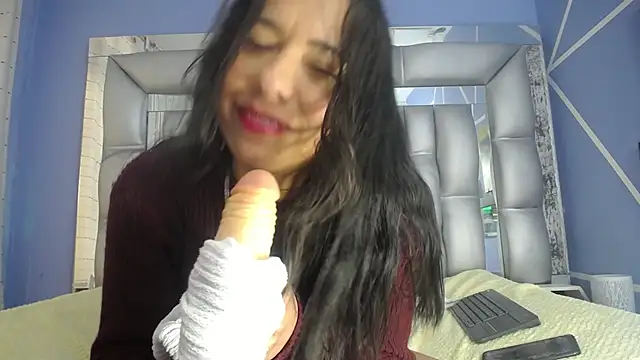Snapshot of angelina_ny chatting on December 2024 12:55:02 PM angelina ny online show from December 2024 12:55:02 PM
