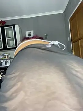 Snapshot of DarkBerry87 chatting on February 2025 11:19:02 PM DarkBerry87 online show from February 2025 11:19:02 PM