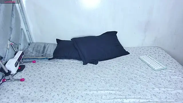 sean-pierre online show from April 2026 01:44:01 AM