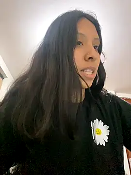 Snapshot of melody2429 chatting on December 2025 05:12:02 AM melody2429 online show from December 2025 05:12:02 AM