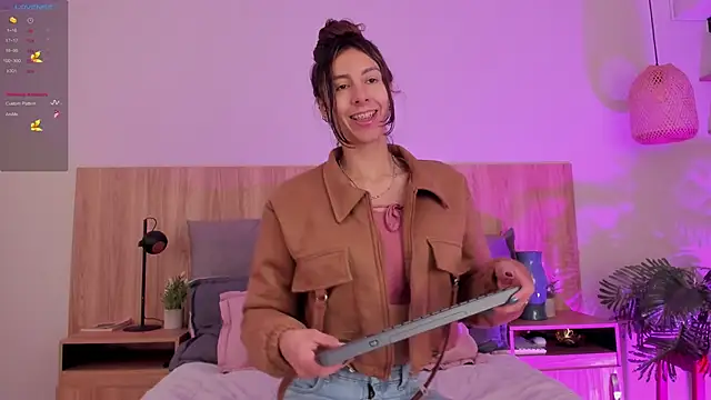 Snapshot of luna_willians chatting on October 2025 01:19:01 PM luna willians online show from October 2025 01:19:01 PM