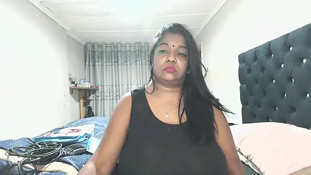 Indianmayaxoxo online show from May 2026 09:42:01 PM