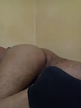 Snapshot of Bisex_activ19 chatting on June 2026 10:24:01 AM Bisex activ19 online show from June 2026 10:24:01 AM
