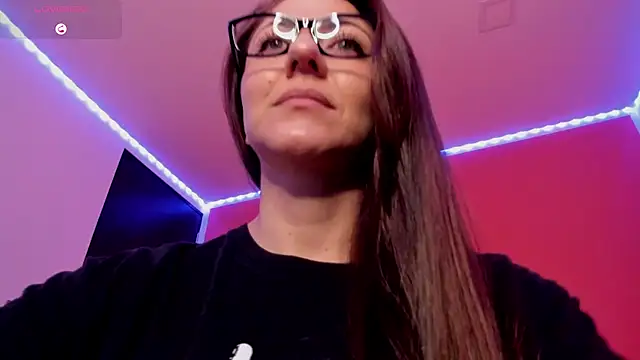 Ich Bin Julia online show from May 2026 09:27:02 AM