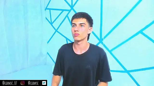 Snapshot of liam_scott77 chatting on October 2025 09:48:02 PM liam scott77 online show from October 2025 09:48:02 PM