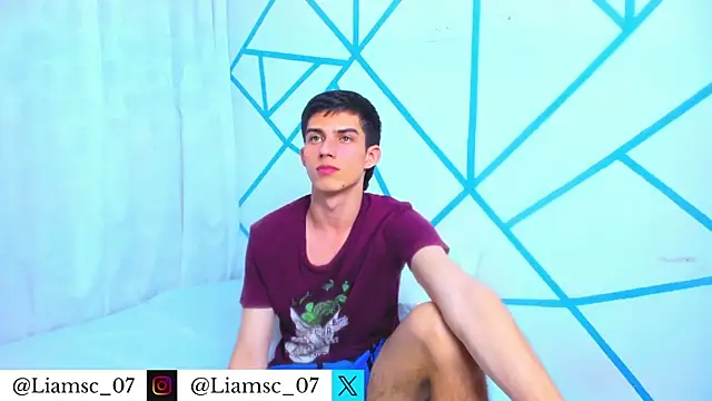 Snapshot of liam_scott77 chatting on December 2025 02:39:01 AM liam scott77 online show from December 2025 02:39:01 AM