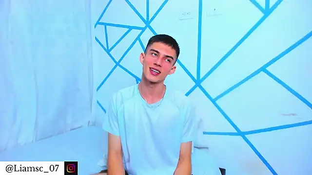 Snapshot of liam_scott77 chatting on December 2025 02:30:02 AM liam scott77 online show from December 2025 02:30:02 AM