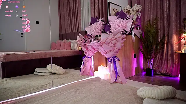 EmilyHudsson 1 online show from February 2026 06:26:02 PM