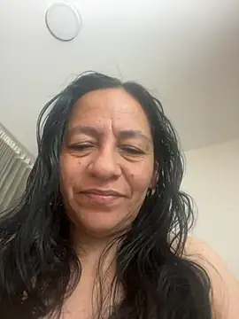 Freya Artemisa online show from September 2025 05:01:02 PM