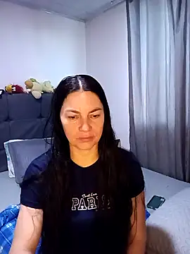 renata hot1 online show from April 2026 10:23:02 PM