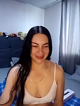 renata hot1 online show from April 2026 07:23:01 PM