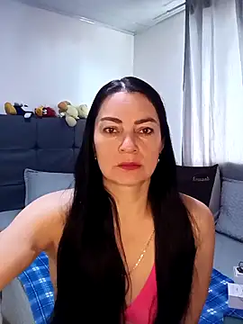 renata hot1 online show from May 2026 07:22:01 PM